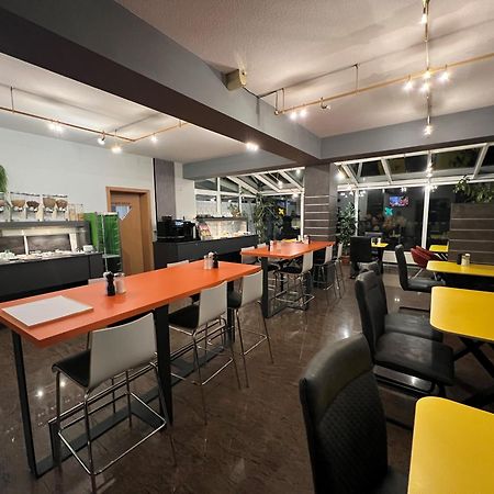 Globotel Hotel ガルプセン エクステリア 写真