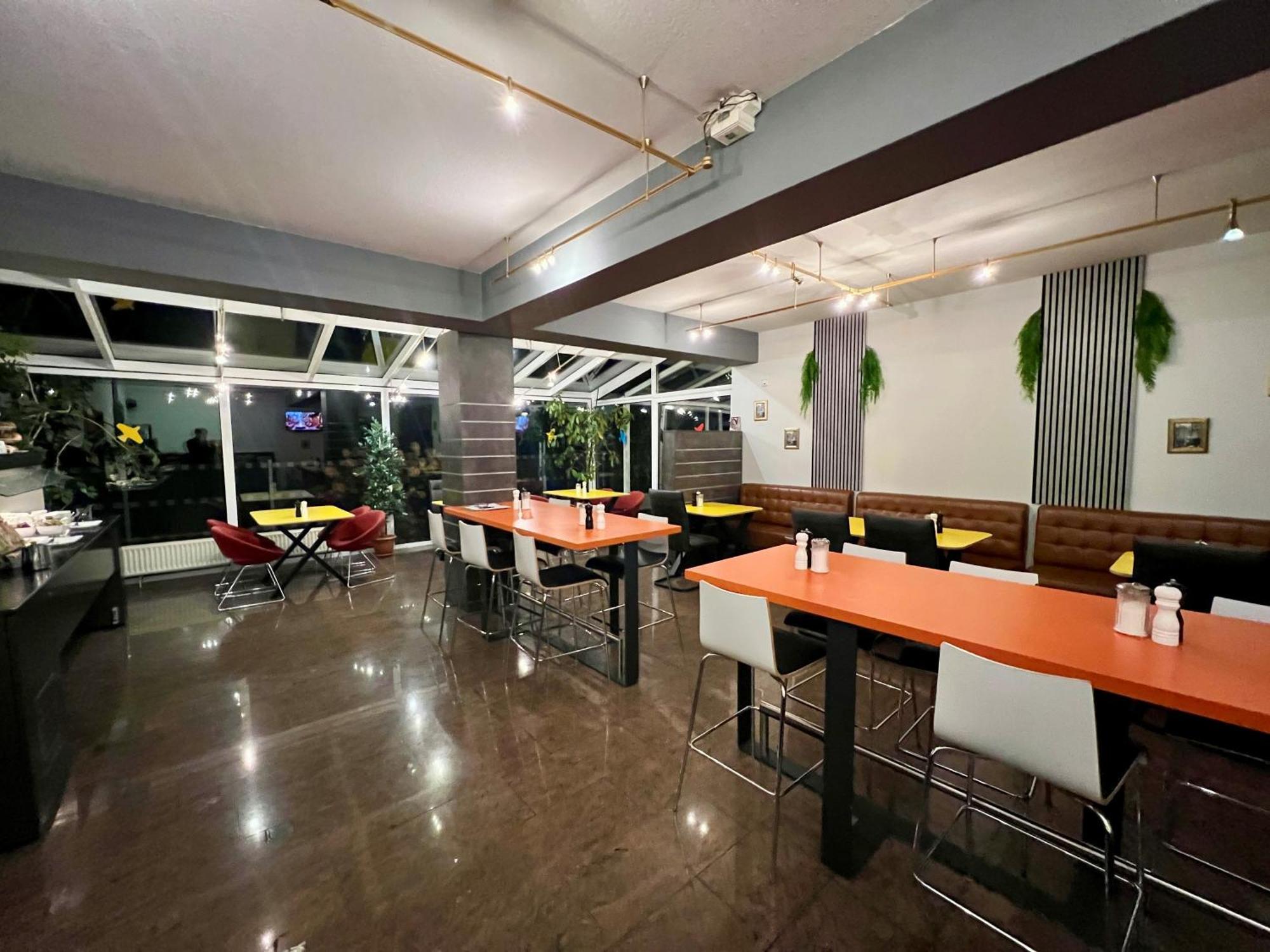 Globotel Hotel ガルプセン エクステリア 写真